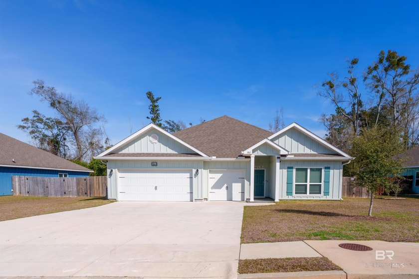 Experience the most technically advanced Camden on the market, a - Beach Home for sale in Foley, Alabama on Beachhouse.com