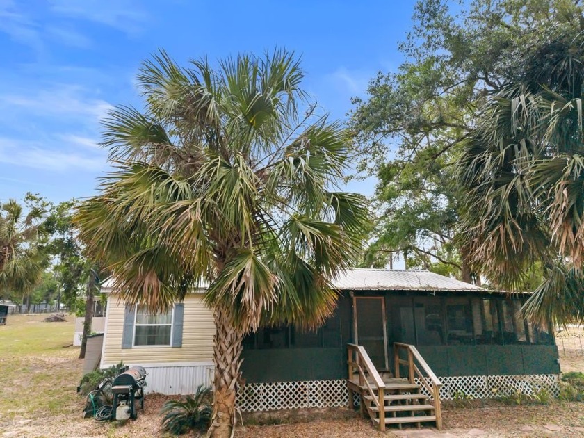 Turnkey 3-Bedroom, 2-Bath Mobile Home on Half-Acre Lot in - Beach Home for sale in Steinhatchee, Florida on Beachhouse.com