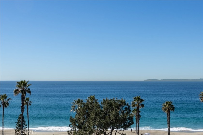 The View is one of the rarest masterpieces ever seen in Orange - Beach Home for sale in Laguna Beach, California on Beachhouse.com