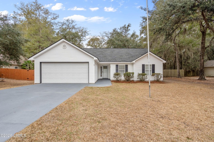 Freshly updated and move-in ready, this beautifully renovated - Beach Home for sale in Beaufort, South Carolina on Beachhouse.com