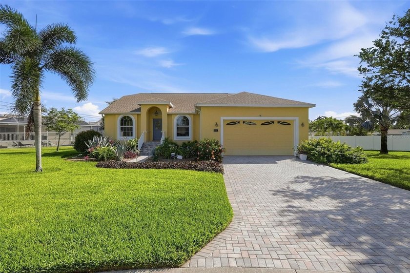 A rare opportunity in desirable Maximo Moorings, this newer - Beach Home for sale in St. Petersburg, Florida on Beachhouse.com