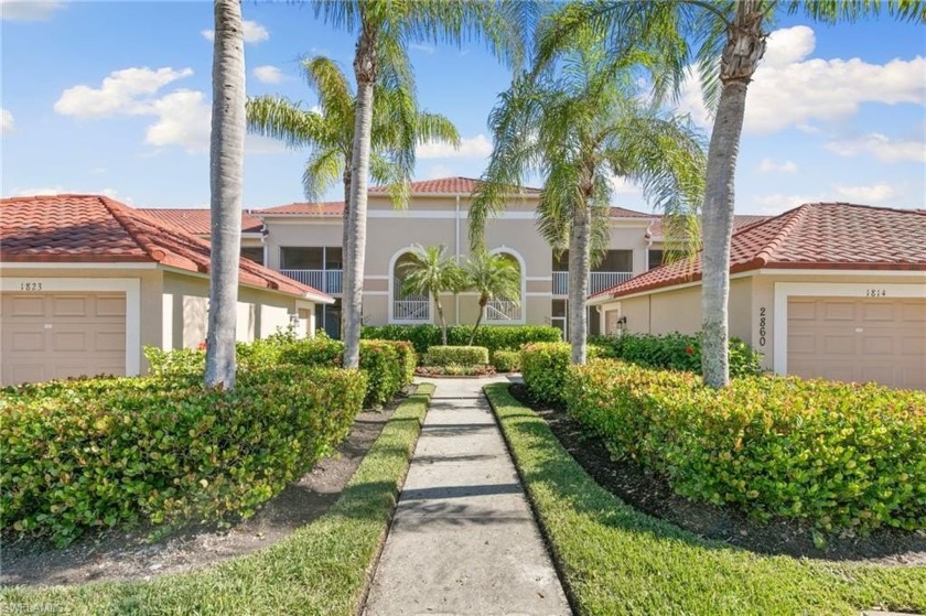 Live the SW Florida lifestyle in this beautiful bundled-golf - Beach Home for sale in Naples, Florida on Beachhouse.com