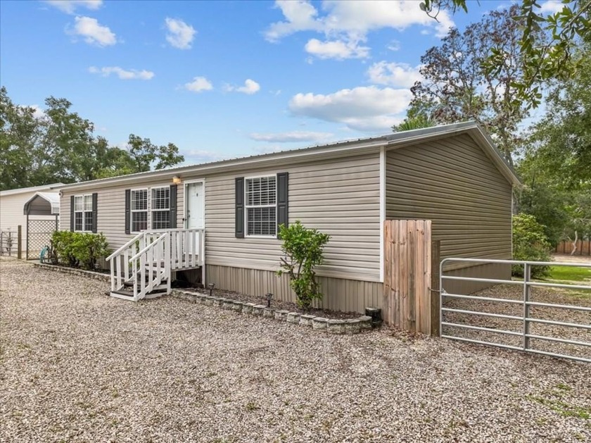 Move-In Ready 3BR/2BA Home Just One Street from the Steinhatchee - Beach Home for sale in Steinhatchee, Florida on Beachhouse.com