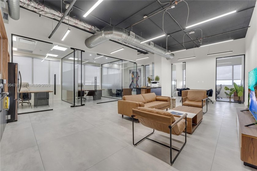 Fully finished 1,740 SF professional office with dual-use - Beach Commercial for sale in Aventura, Florida on Beachhouse.com