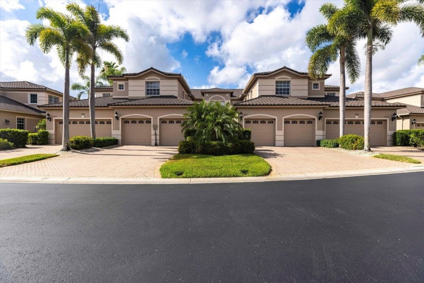 This is an online real estate auction. Opening bid starts at - Beach Condo for sale in Naples, Florida on Beachhouse.com