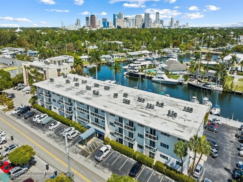 WATERFRONT LIVING IN AN AMAZING LOCATION! Enjoy this lovely 1BR - Beach Condo for sale in Fort Lauderdale, Florida on Beachhouse.com