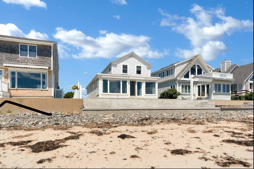 Have you been waiting for a meticulously maintained home, right - Beach Home for sale in Wells, Maine on Beachhouse.com