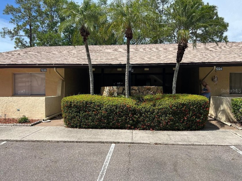 Florida living at its finest! Beautifully renovated villa - Beach Home for sale in Largo, Florida on Beachhouse.com