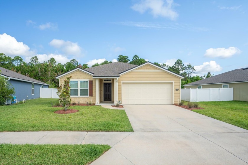 Welcome to this cozy traditional style residence nestled in the - Beach Home for sale in ST Augustine, Florida on Beachhouse.com