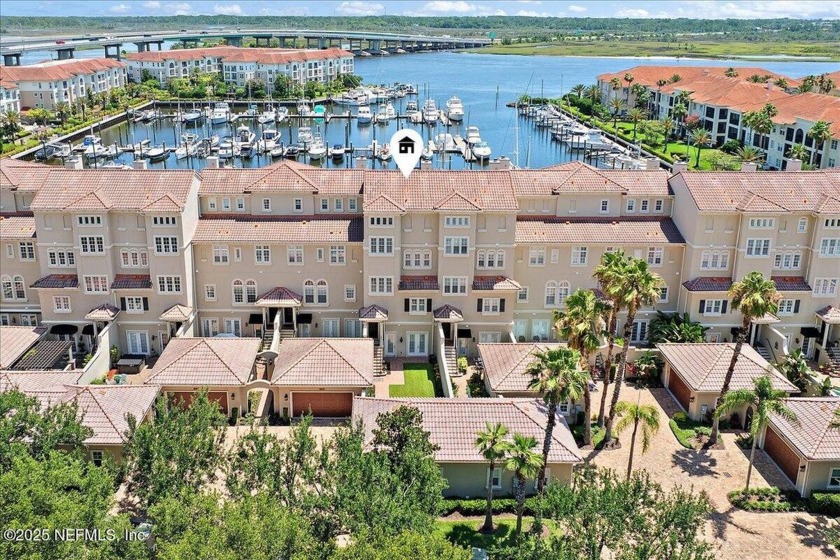FULLY RENOVATED LUXURY TOWNHOME W/ ELEVATOR AND OUTSTANDING - Beach Condo for sale in Jacksonville, Florida on Beachhouse.com