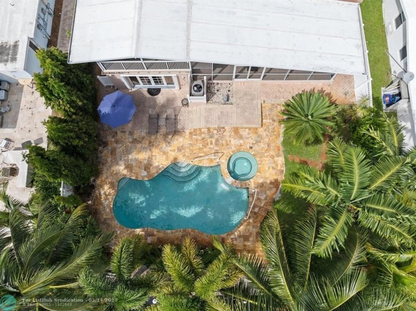 Live the waterfront lifestyle in this lovely tri-level home with - Beach Home for sale in Fort Lauderdale, Florida on Beachhouse.com