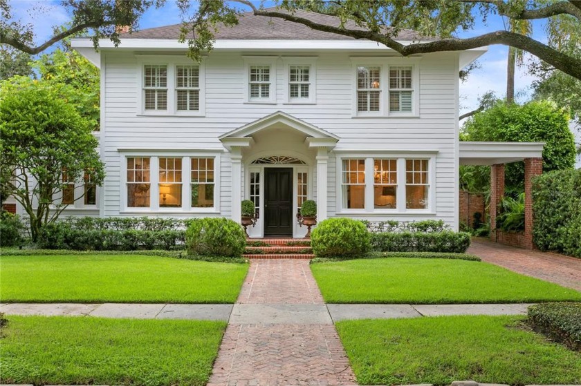 Ideally located on a picturesque tree lined street in South - Beach Home for sale in Tampa, Florida on Beachhouse.com