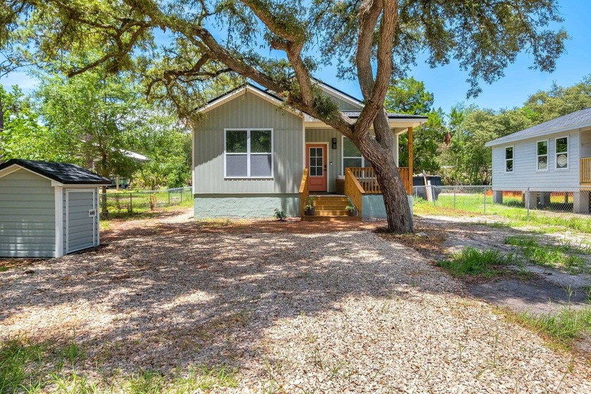 Beautiful newer construction home, built fall of 2024. Some - Beach Home for sale in Carabelle, Florida on Beachhouse.com