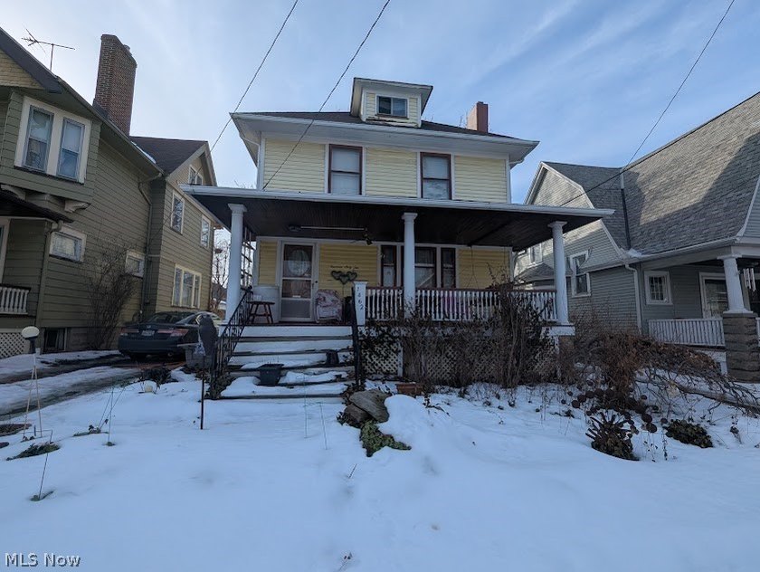 A 4 bedroom - 2 bath home that needs your special - Beach Home for sale in Lakewood, Ohio on Beachhouse.com