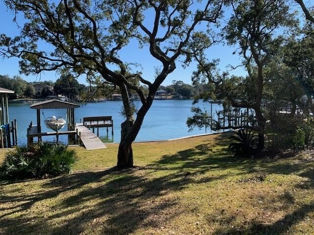 72 hour kick out clause in effect. Amazing opportunity to own - Beach Home for sale in Fort Walton Beach, Florida on Beachhouse.com