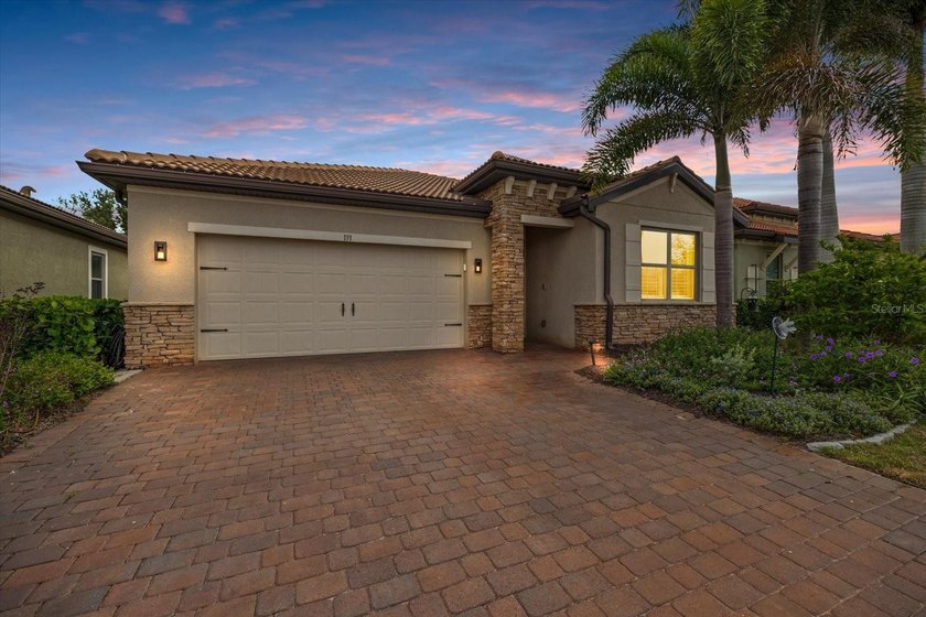 Welcome to 191 Maraviya Boulevard a beautiful home located in - Beach Home for sale in Venice, Florida on Beachhouse.com