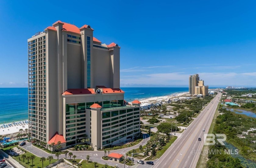 This gorgeous 1,926 sq/ft 3BD/4BA private unit has just been - Beach Home for sale in Orange Beach, Alabama on Beachhouse.com