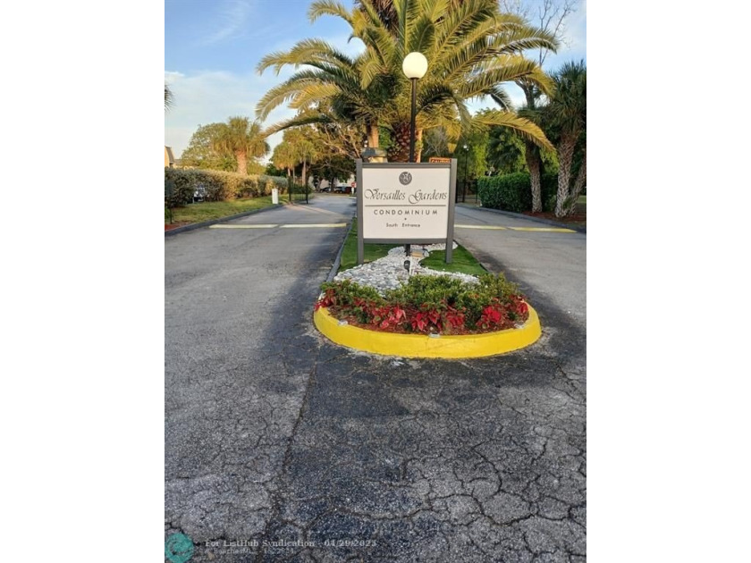 ALL AGES ARE WELCOME**spacious and bright 2 bed 2 bath unit - Beach Condo for sale in Tamarac, Florida on Beachhouse.com