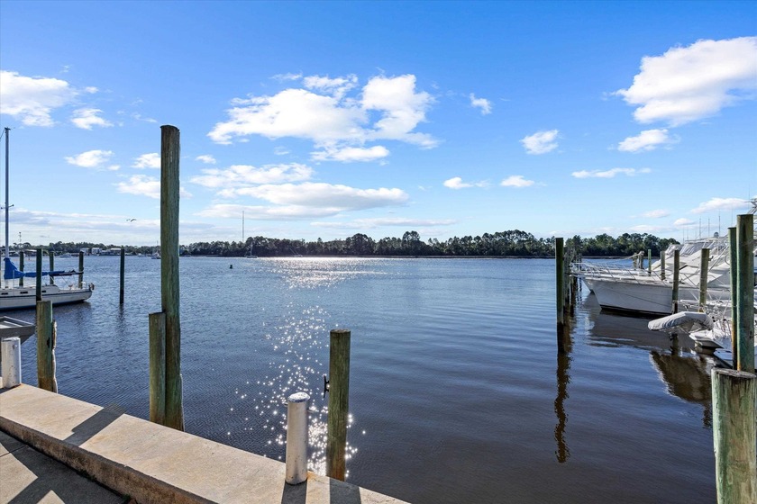 Welcome to coastal living in the heart of Carrabelle, Florida - Beach Condo for sale in Carabelle, Florida on Beachhouse.com