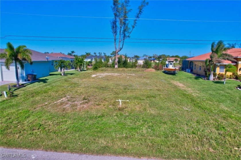 Cleared lot on Saltwater canal in one of Cape Coral's most - Beach Lot for sale in Cape Coral, Florida on Beachhouse.com