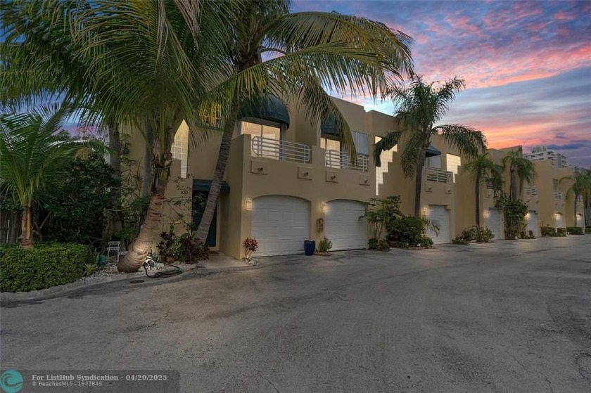 Wow! FABULOUS location: 2 blocks & your toes will be in the sand - Beach Condo for sale in Pompano Beach, Florida on Beachhouse.com