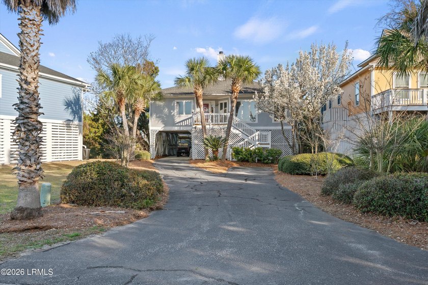 Experience the ultimate coastal retreat on Harbor Island! This - Beach Home for sale in Harbor Island, South Carolina on Beachhouse.com