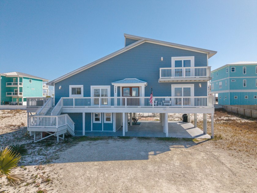 Welcome to 7569 White Sands Blvd, an updated single-family home - Beach Home for sale in Navarre, Florida on Beachhouse.com