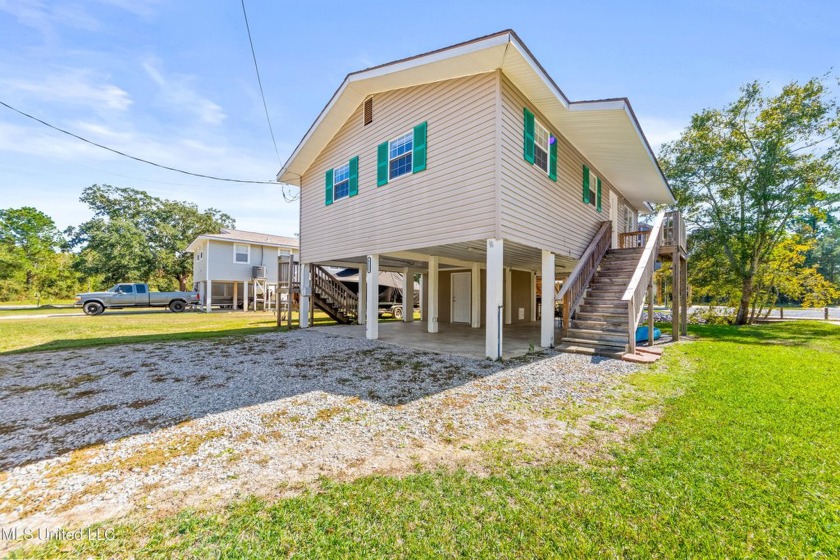 Check out this cute turn key camp that was remodeled in 2020 and - Beach Home for sale in Bay Saint Louis, Mississippi on Beachhouse.com