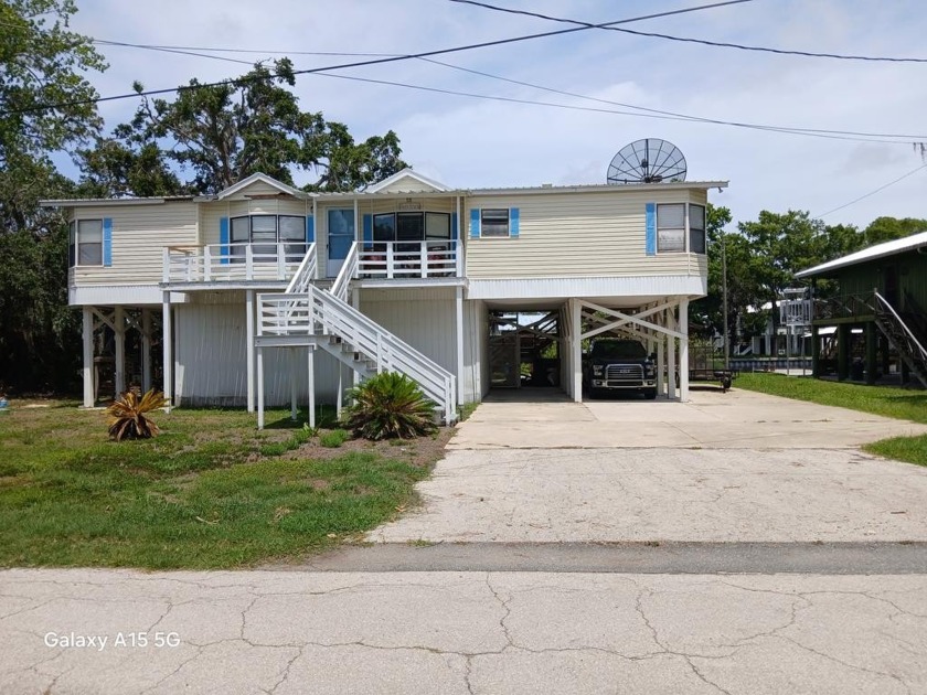 Beautiful stilted 3/2 home in Suwannee Florida. This home was - Beach Home for sale in Suwannee, Florida on Beachhouse.com