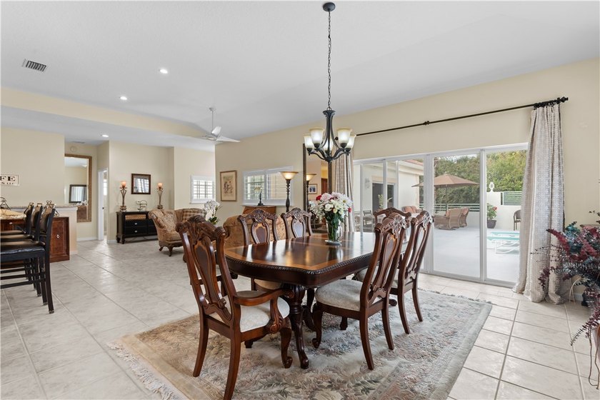 Turnkey upgraded 3BR/3BA penthouse offering 2,042 sq ft with - Beach Condo for sale in Vero Beach, Florida on Beachhouse.com