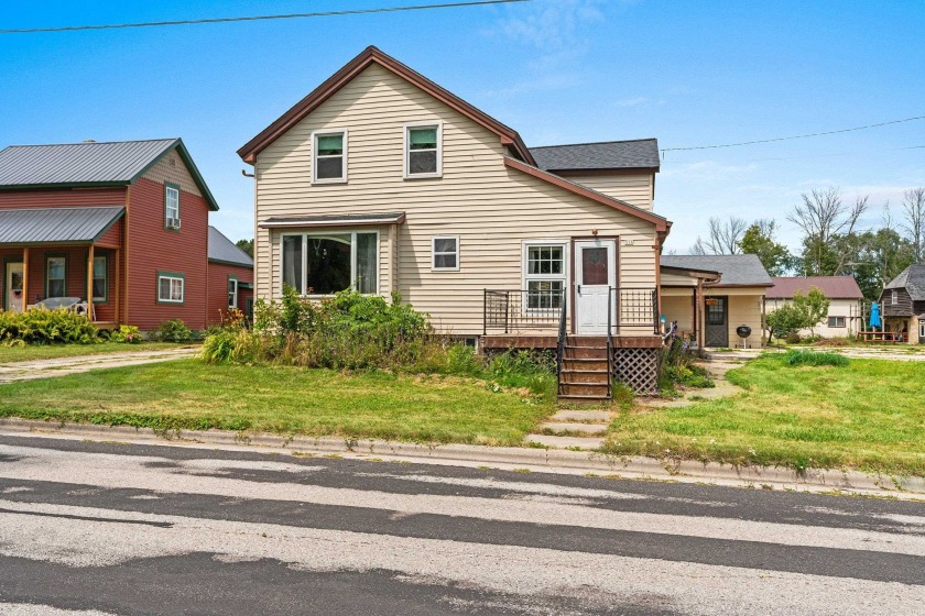 Feeling homie for a 4 bedroom home? Discover this charming 1 - Beach Home for sale in Cleveland, Wisconsin on Beachhouse.com