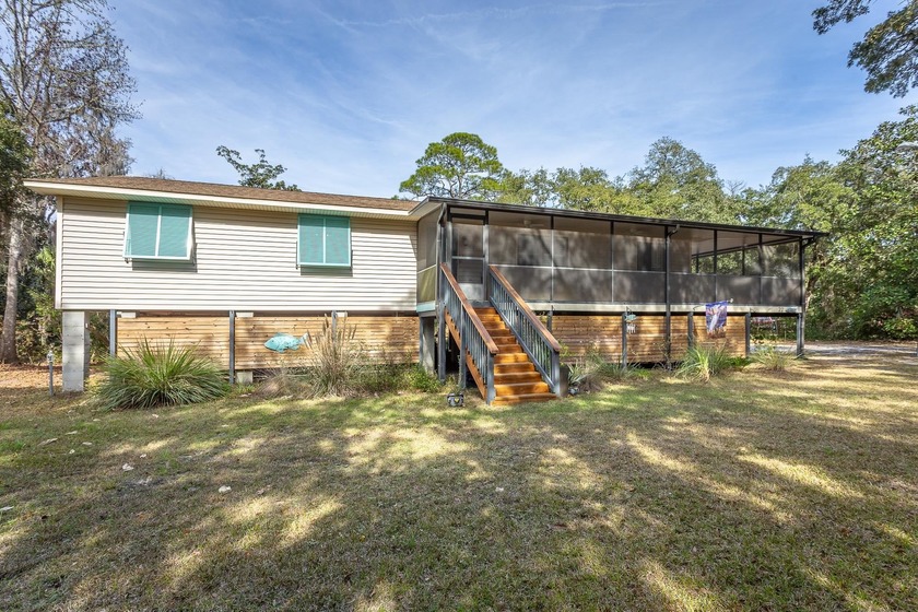 Welcome to 22 Otter Lake Rd! This 3 Bedroom 2 Bath home offers - Beach Home for sale in Panacea, Florida on Beachhouse.com