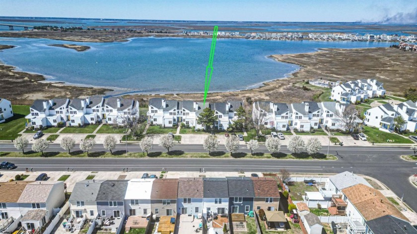 Welcome To This Beautiful 2 Story Moonbay Townhouse, A Stunning - Beach Home for sale in Brigantine, New Jersey on Beachhouse.com