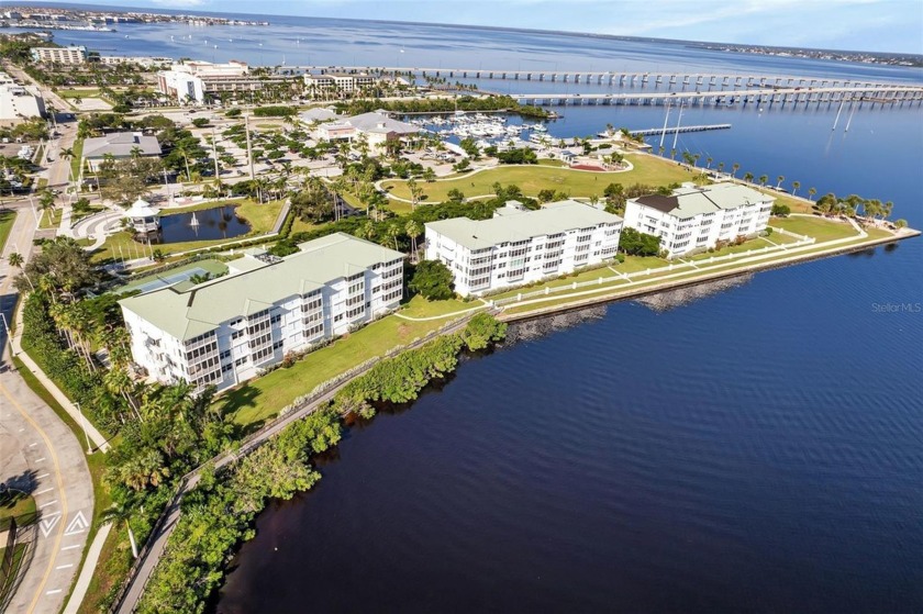 PUNTA GORDA - HARBOR WALK CONDOMINIUM - BEAUTIFUL TOP FLOOR UNIT - Beach Condo for sale in Punta Gorda, Florida on Beachhouse.com