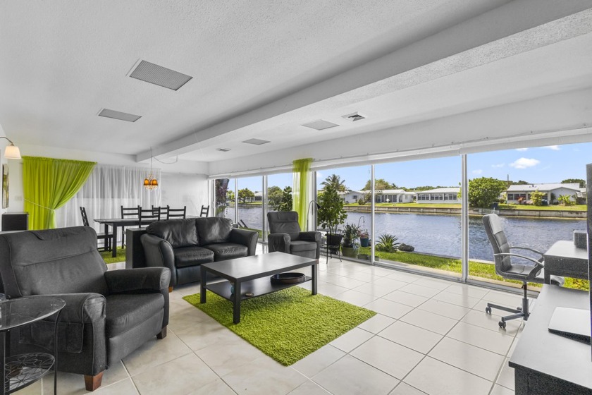 Come and discover this furnished, remodeled 2-bedroom - Beach Home for sale in Tamarac, Florida on Beachhouse.com
