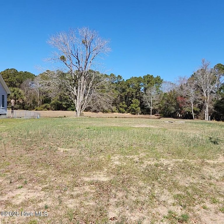 Beautiful Crownstream waterfront lot located on the  Kilbart - Beach Lot for sale in Ocean Isle Beach, North Carolina on Beachhouse.com