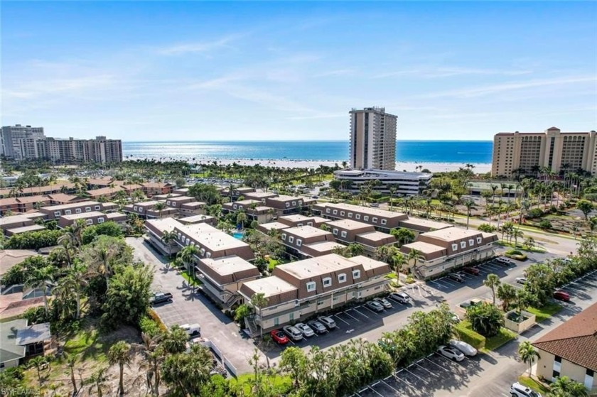 Welcome to your piece of paradise! This 2-bed, 1.5-bath - Beach Home for sale in Marco Island, Florida on Beachhouse.com