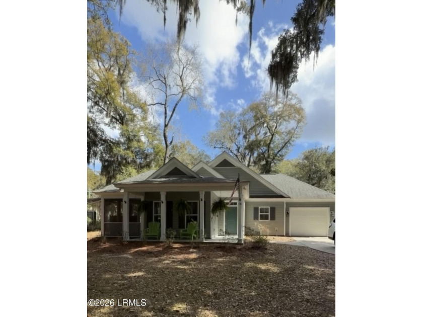 Beautiful Community Dock recently renovated - Beach Home for sale in Beaufort, South Carolina on Beachhouse.com