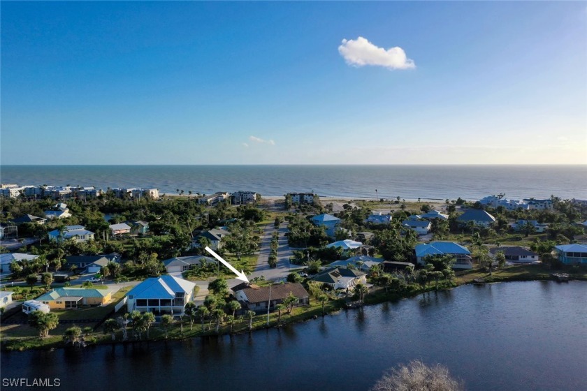 Beautifully renovated, near beach, lake front, pool, 3 Bedrooms - Beach Home for sale in Sanibel, Florida on Beachhouse.com