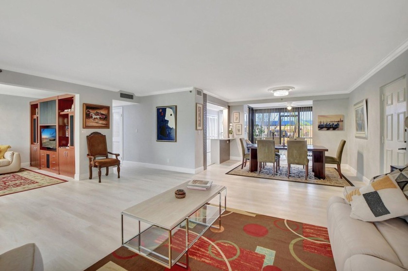 This stunning first-floor condo offers a spacious and modern - Beach Condo for sale in Boca Raton, Florida on Beachhouse.com