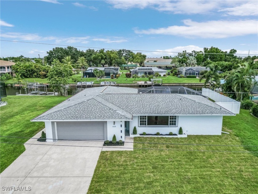 Exquisite Waterfront Oasis in Cape Coral! Welcome to your dream - Beach Home for sale in Cape Coral, Florida on Beachhouse.com