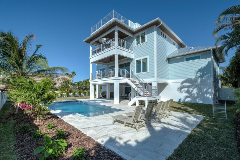 This beauty has it all! Amazing 5-bedroom, 4.5-bathroom, 4 car - Beach Home for sale in Holmes Beach, Florida on Beachhouse.com