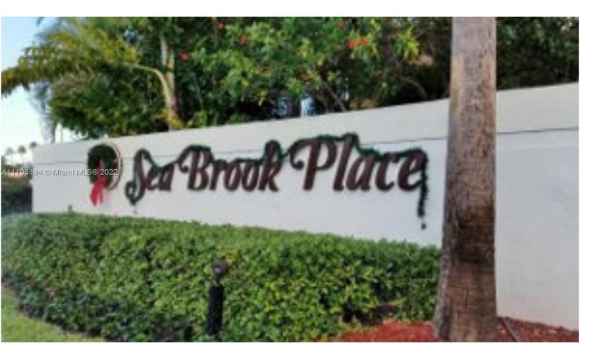 Location Location Location. This gated community is on the east - Beach Townhome/Townhouse for sale in Jupiter, Florida on Beachhouse.com