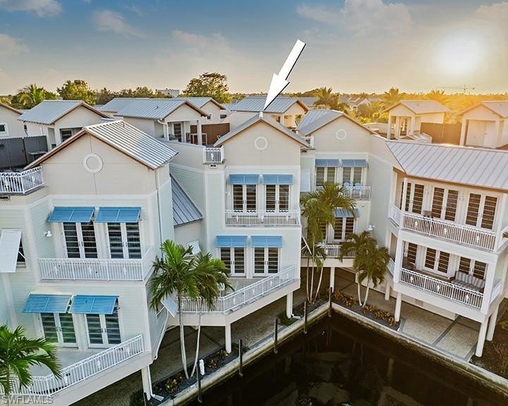 Perfectly positioned on the waterfront, this stunning residence - Beach Home for sale in Naples, Florida on Beachhouse.com