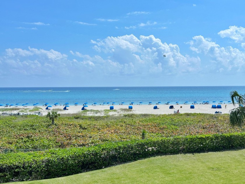 Stunning oceanfront elegance! This calming home feels like your - Beach Condo for sale in Singer Island, Florida on Beachhouse.com