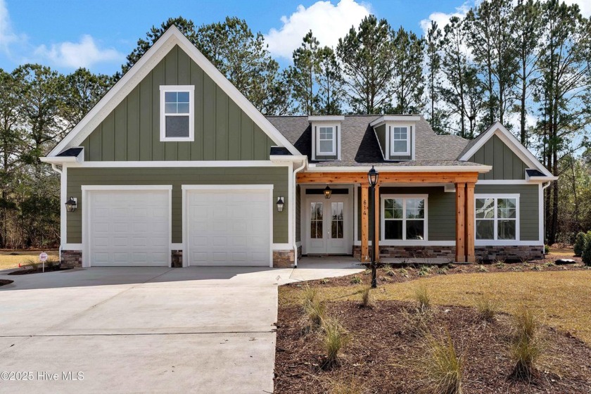 Welcome to the Brunswick Plantation & Golf Resort! This is a 4 - Beach Home for sale in Calabash, North Carolina on Beachhouse.com