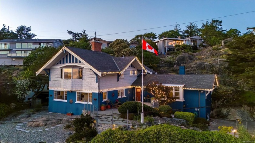 Admire some of Vancouver Island's most picturesque coastline - Beach Home for sale in Oak Bay,  on Beachhouse.com