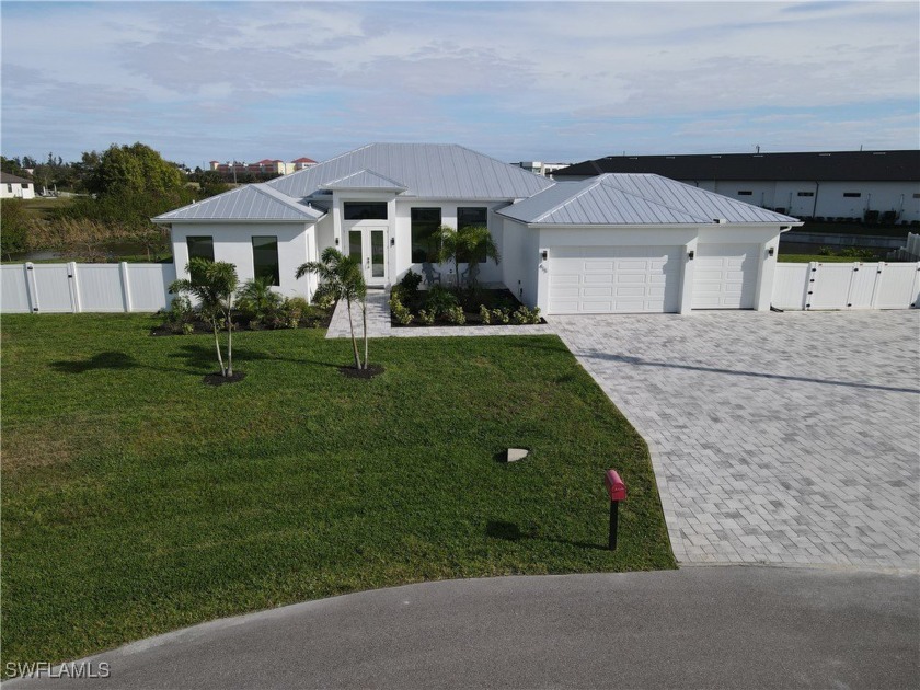 HUGE $90K PRICE REDUCTION - MOTIVATED SELLER! Awesome 2023 - Beach Home for sale in Cape Coral, Florida on Beachhouse.com