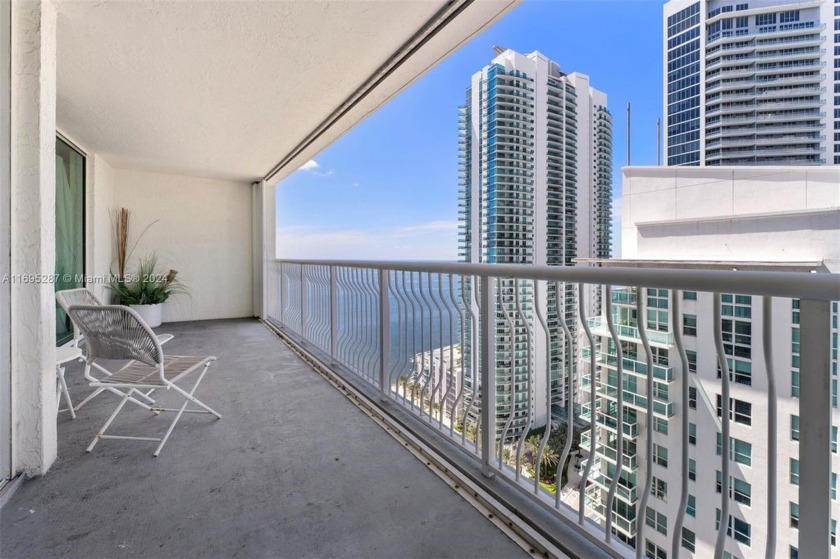 This beautifully furnished 1-bedroom, 1-bathroom residence - Beach Condo for sale in Miami, Florida on Beachhouse.com