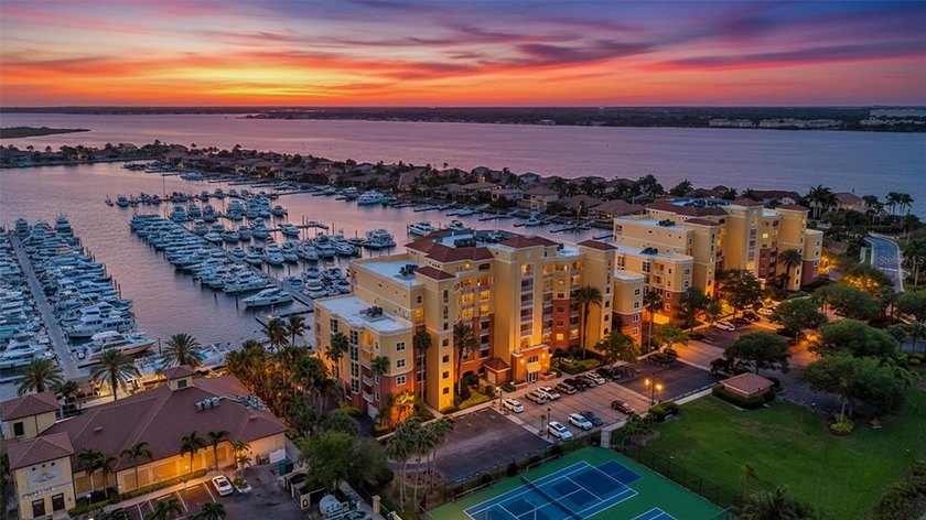 RARELY AVAILABLE WATERFRONT CORNER RESIDENCE WITH TWO PRIVATE - Beach Condo for sale in Palmetto, Florida on Beachhouse.com